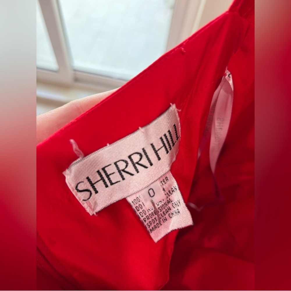 Sherri Hill Red Plunge V-Neck Ball Gown - Picture 7 of 14